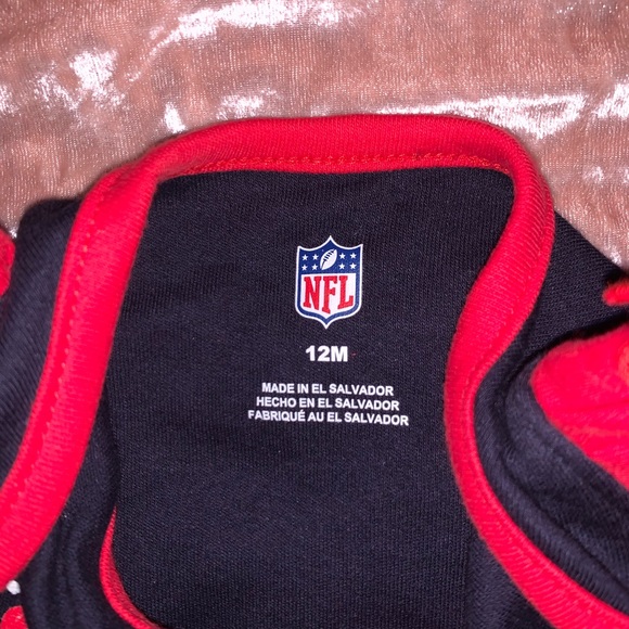 NFL Patriots Infant Onesie - Picture 4 of 5